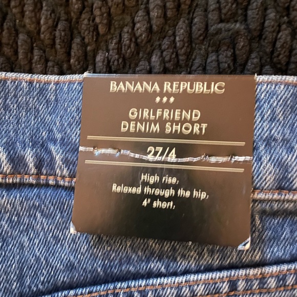 Banana Republic Girlfriend Short - Picture 4 of 5